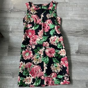 Excellent condition beautiful summer dress